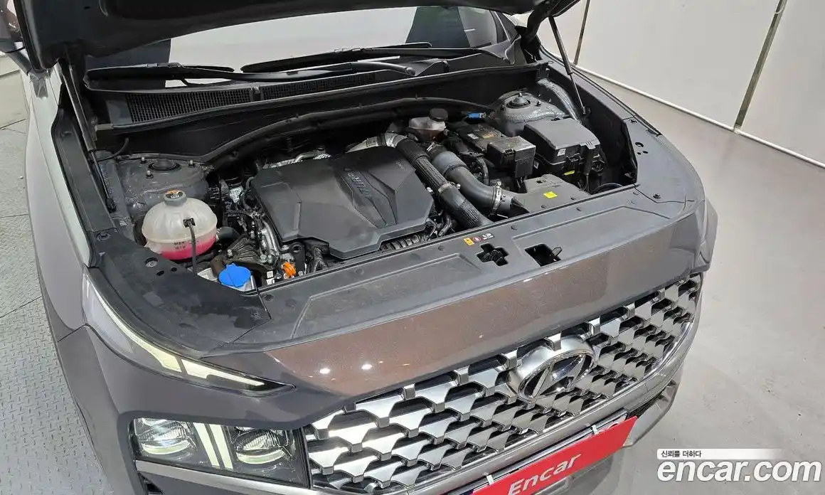 Hyundai Santa Fe 2023 2.5 Автомат в Москве № 449472, фото 6