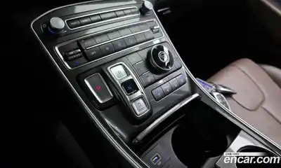 Hyundai Santa Fe 2023 2.5 Автомат в Москве № 449472, миниатюра 9