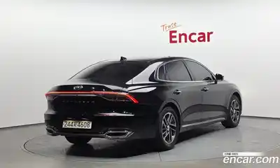 Hyundai Grandeur 2022 2.5 Автомат в Москве № 449796, миниатюра 2