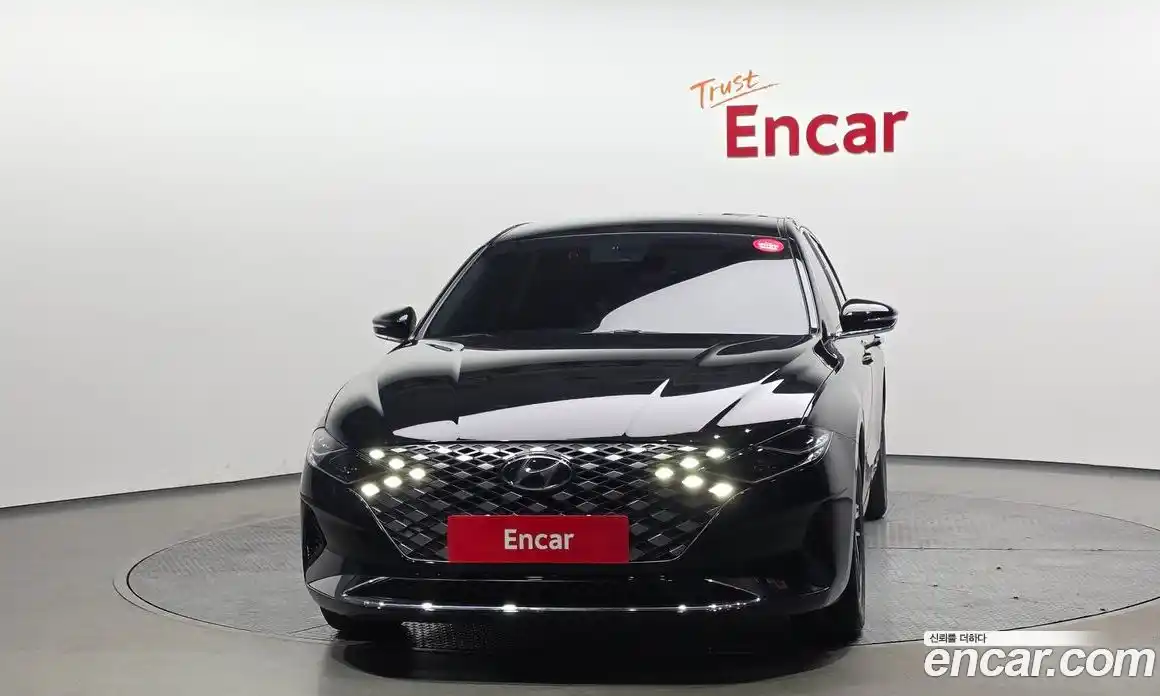 Hyundai Grandeur 2022 2.5 Автомат в Москве № 449796, фото 3