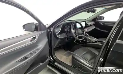 Hyundai Grandeur 2022 2.5 Автомат в Москве № 449796, миниатюра 10