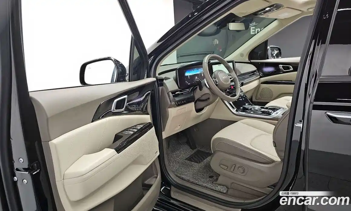 Kia Canival 2023 2.2 Автомат в Москве № 451490, фото 11