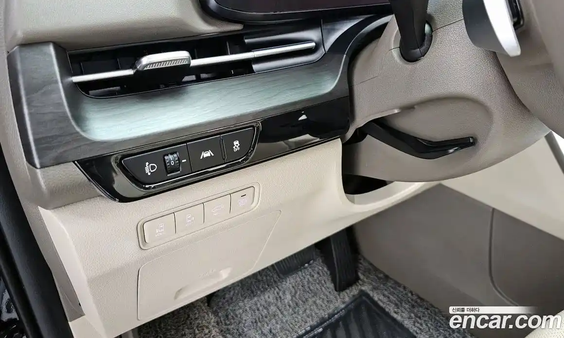 Kia Canival 2023 2.2 Автомат в Москве № 451490, фото 16