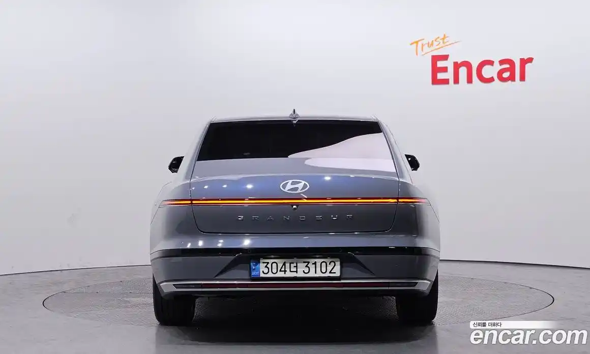 Hyundai Grandeur 2023 1.6 Автомат в Москве № 45261, фото 13