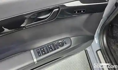 Hyundai Grandeur 2023 1.6 Автомат в Москве № 45261, миниатюра 8