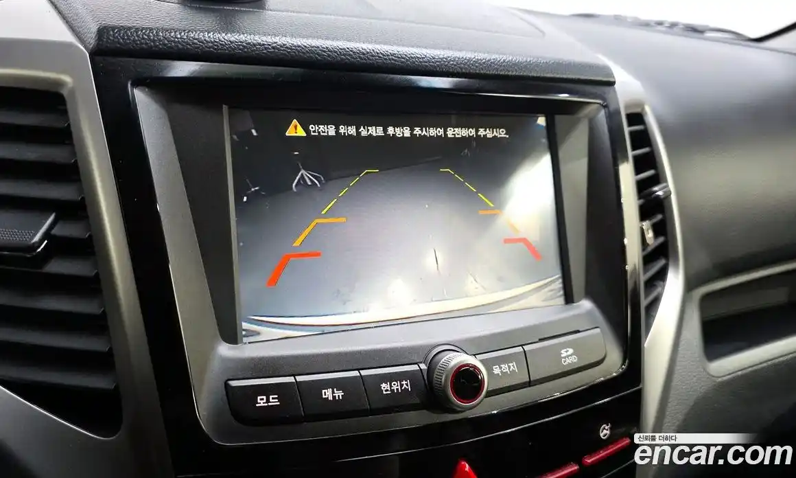 SsangYong TIBOLI 2015 1.6 Автомат в Москве № 454187, фото 15