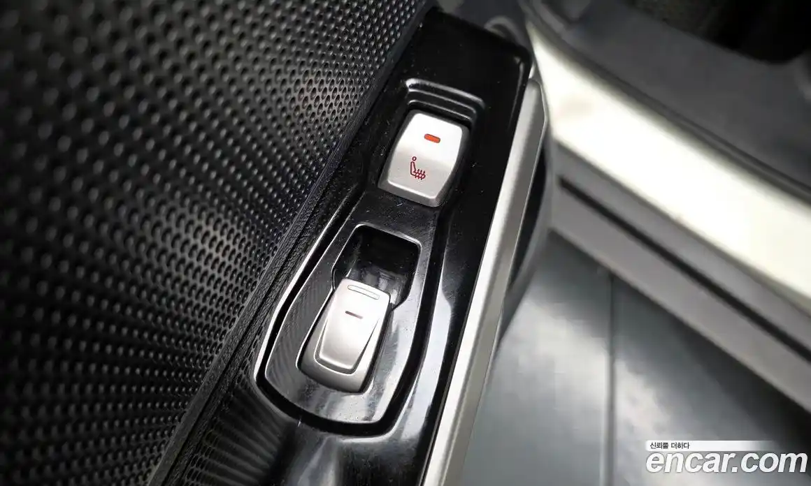 SsangYong TIBOLI 2015 1.6 Автомат в Москве № 454187, фото 19