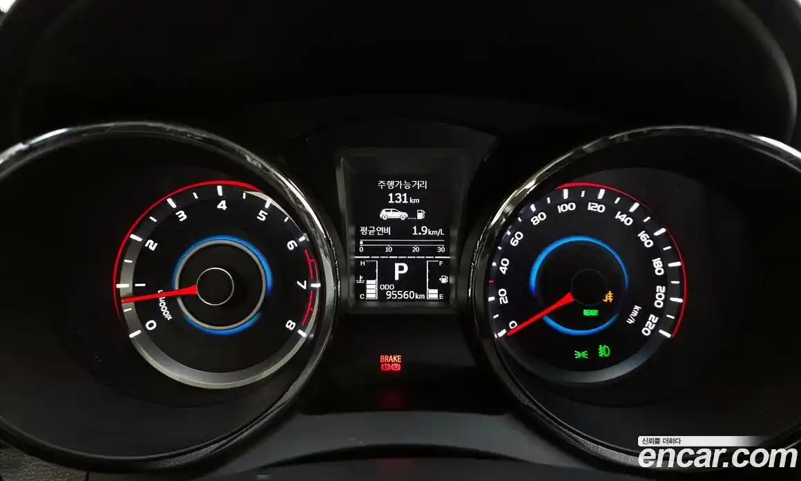 SsangYong TIBOLI 2015 1.6 Автомат в Москве № 454187, фото 8