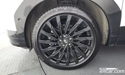 Hyundai Santa Fe 2024 2.5 Автомат в Москве № 458103, миниатюра 5