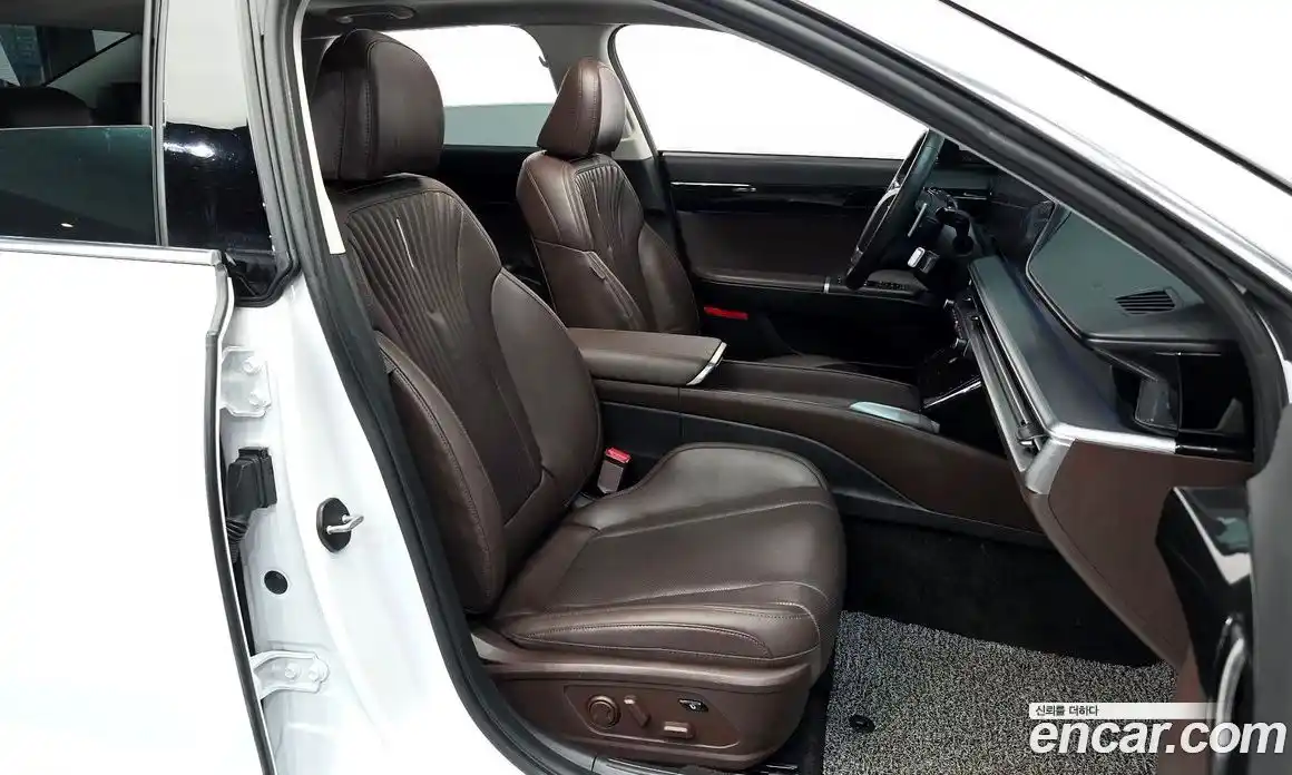 Hyundai Grandeur 2023 3.5 Автомат в Москве № 458733, фото 9