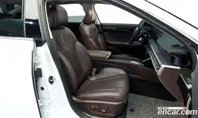 Hyundai Grandeur 2023 3.5 Автомат в Москве № 458733, миниатюра 9