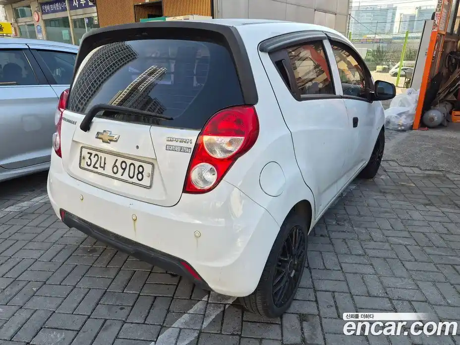Chevrolet Spark 2014 1.0 Автомат в Москве № 461196, фото 6
