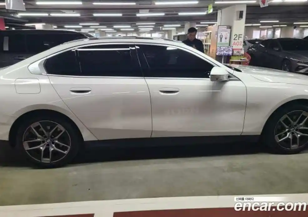 BMW 5-Series 2024 2.0 Автомат в Москве № 464350, фото 12