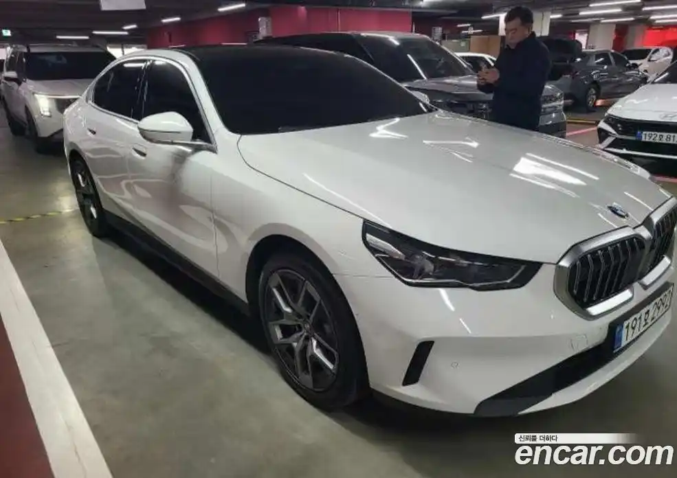 BMW 5-Series 2024 2.0 Автомат в Москве № 464350, фото 8