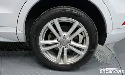 Audi Q3 2016 2.0 Автомат в Москве № 469159, миниатюра 5