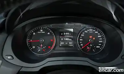 Audi Q3 2016 2.0 Автомат в Москве № 469159, миниатюра 8