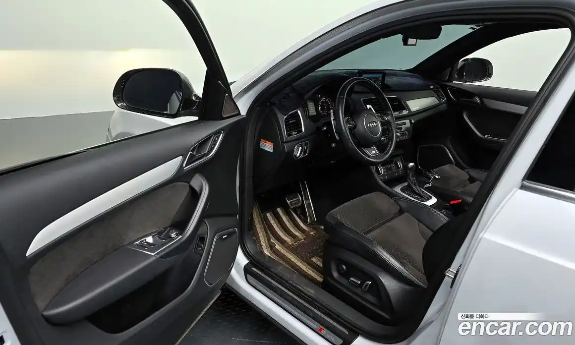 Audi Q3 2016 2.0 Автомат в Москве № 469159, фото 10