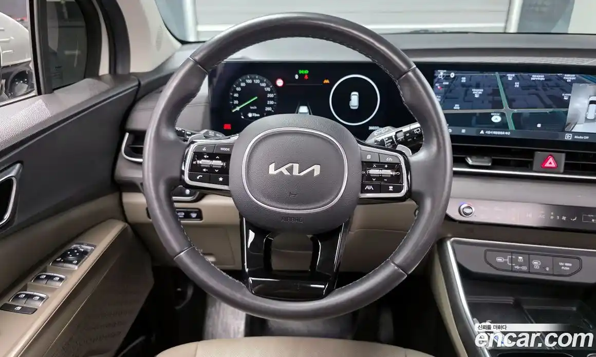 Kia Canival 2024 3.5 Автомат в Москве № 51175, фото 11