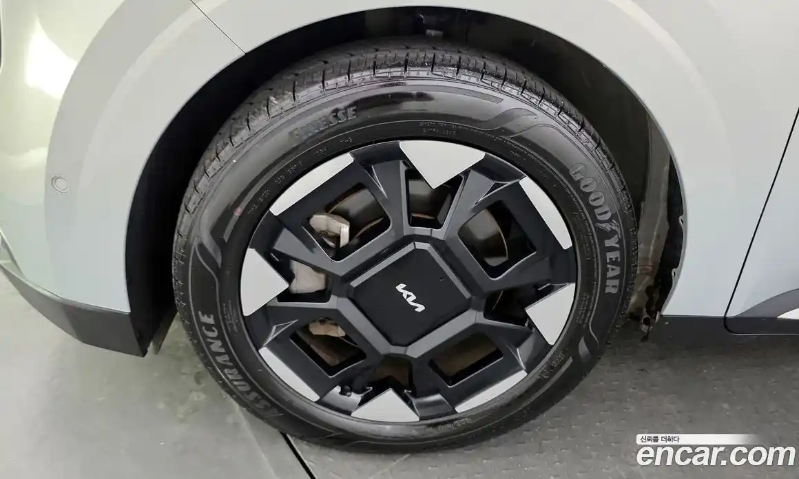 Kia Canival 2024 3.5 Автомат в Москве № 51175, фото 15