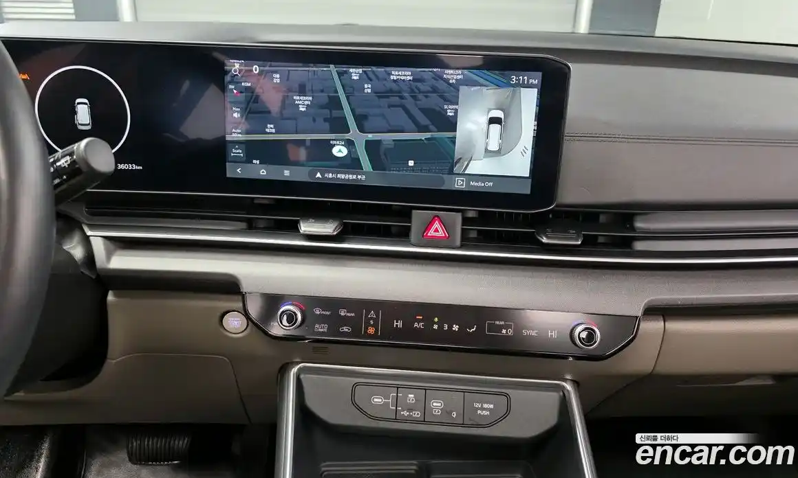 Kia Canival 2024 3.5 Автомат в Москве № 51175, фото 4