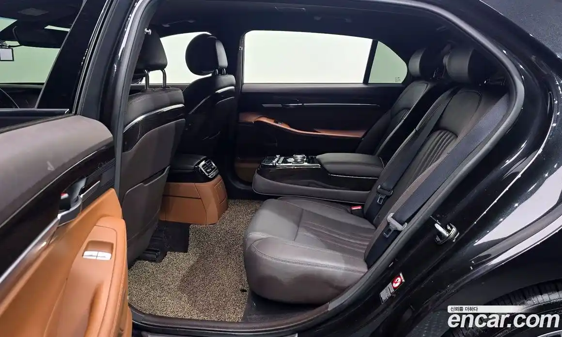 Genesis G90 2019 3.8 Автомат в Москве № 515, фото 12