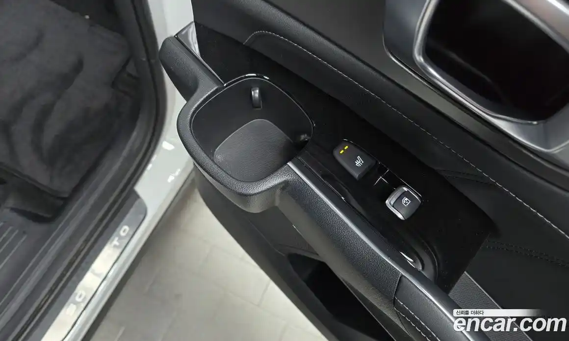 Kia Sorento 2023 2.2 Автомат в Москве № 51677, фото 6