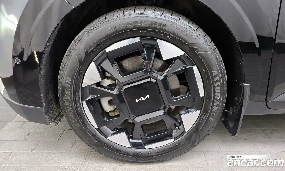 Kia Canival 2024 3.5 Автомат в Москве № 52942, фото 11