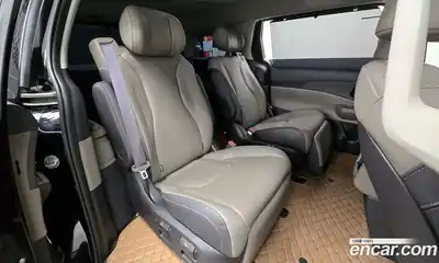 Kia Canival 2024 3.5 Автомат в Москве № 52942, миниатюра 3