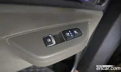 Kia Canival 2024 3.5 Автомат в Москве № 52942, миниатюра 7