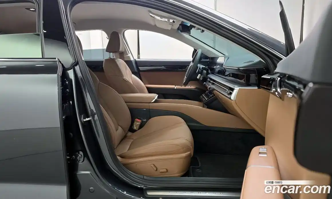 Hyundai Grandeur 2025 2.5 Автомат в Москве № 5536, фото 1