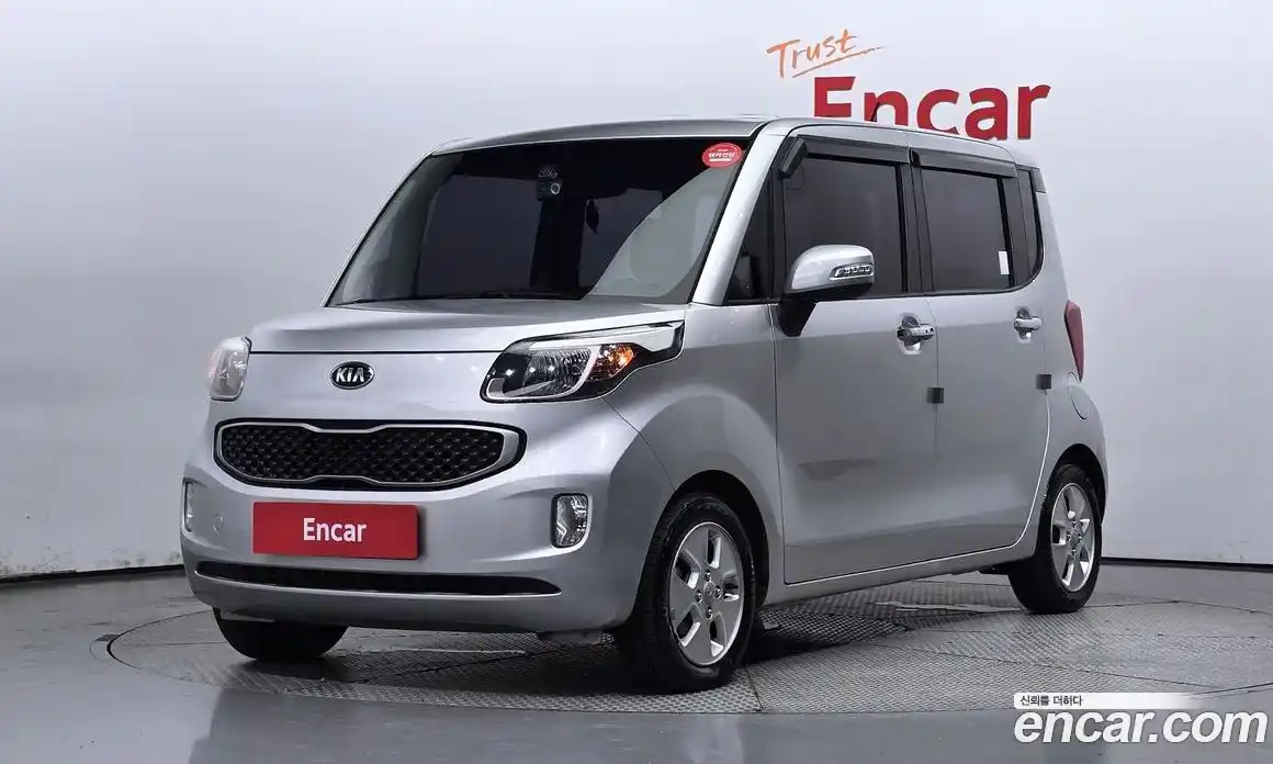 Kia Ray 2014 1.0 Автомат в Москве № 55671, фото 12