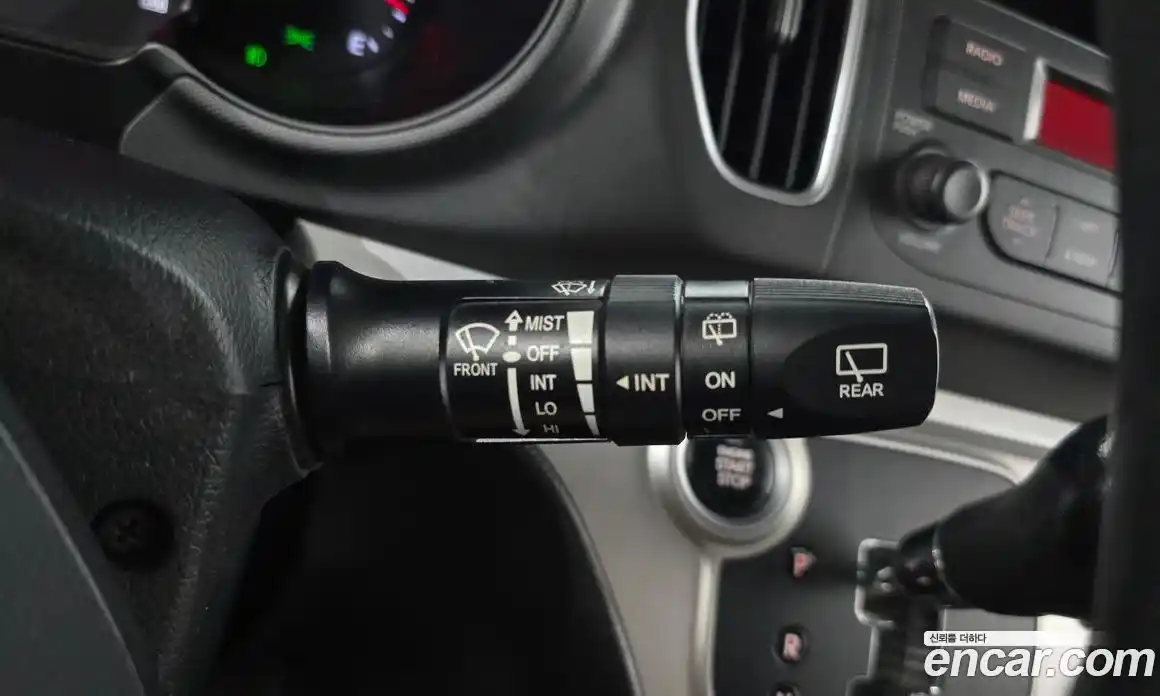 Kia Ray 2014 1.0 Автомат в Москве № 55671, фото 18