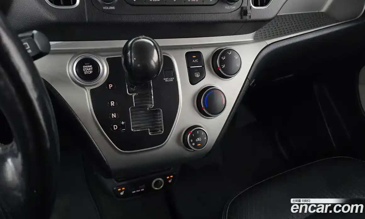 Kia Ray 2014 1.0 Автомат в Москве № 55671, фото 8