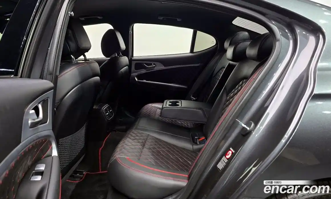 Genesis G70 2018 3.3 Автомат в Москве № 57634, фото 11