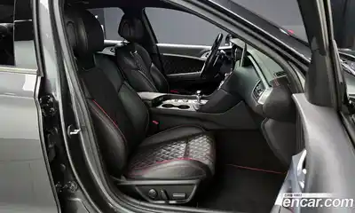 Genesis G70 2018 3.3 Автомат в Москве № 57634, миниатюра 9