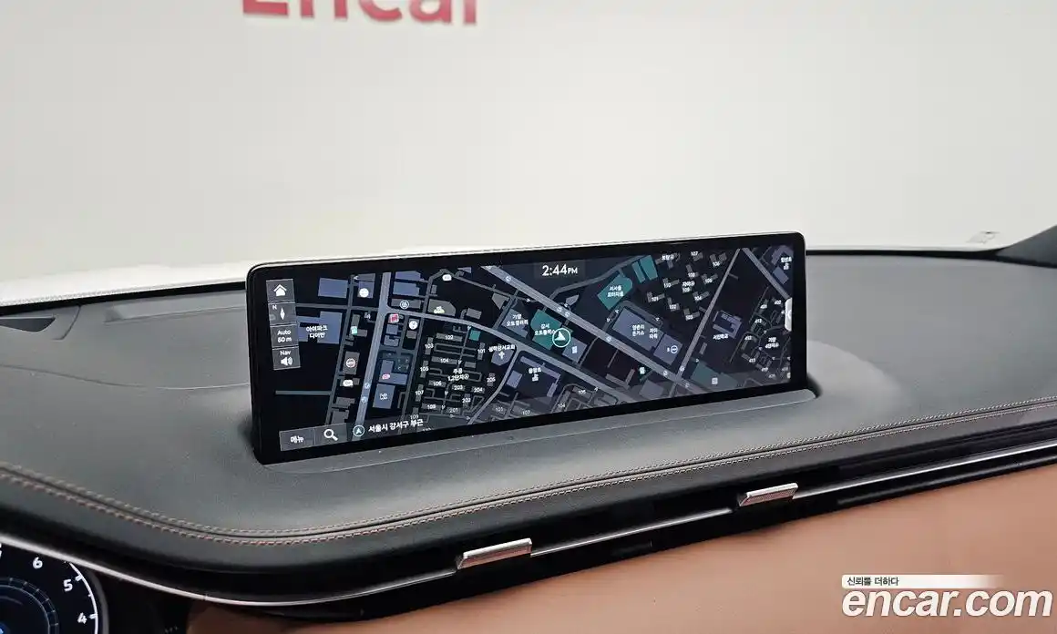 Genesis GV70 2023 2.5 Автомат в Москве № 57903, фото 13