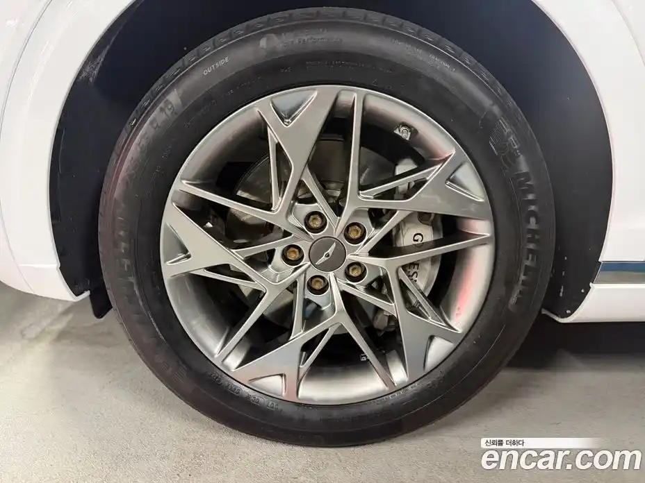 Genesis GV70 2023 2.5 Автомат в Москве № 57903, фото 15