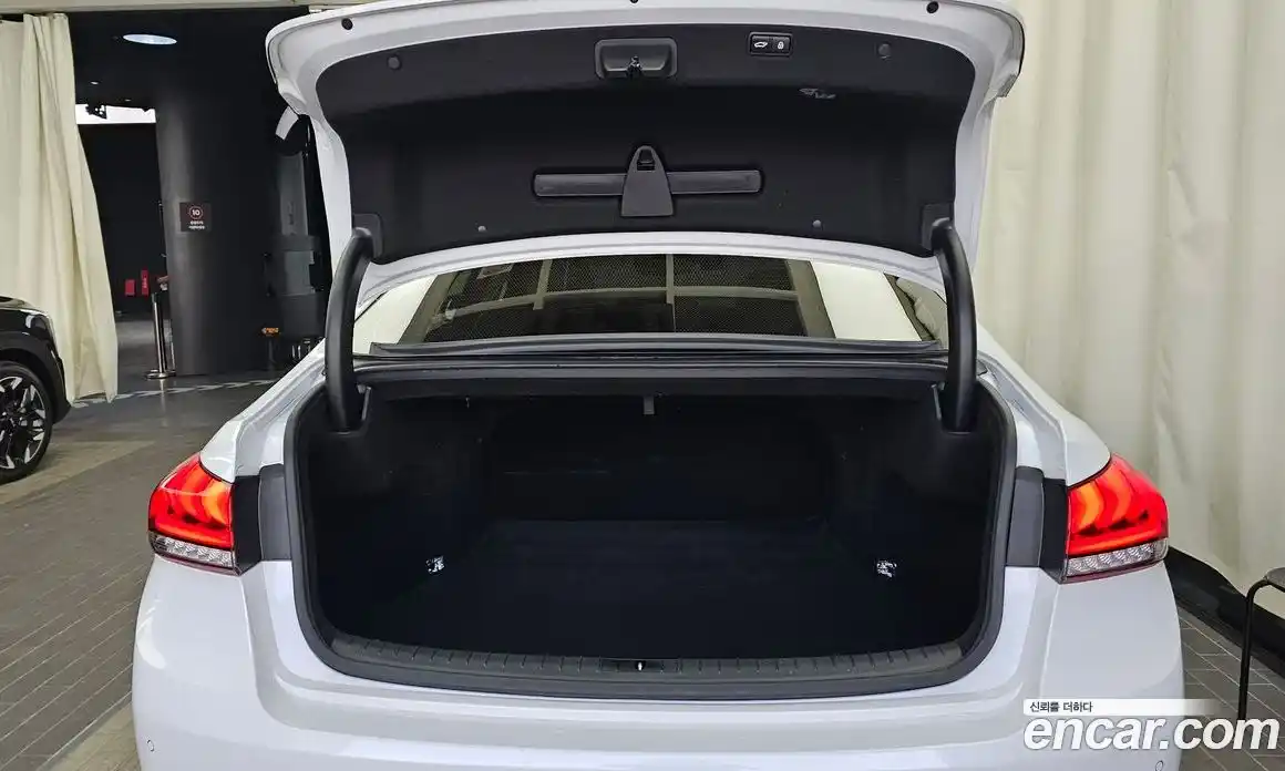 Genesis G80 2019 3.3 Автомат в Москве № 58855, фото 10