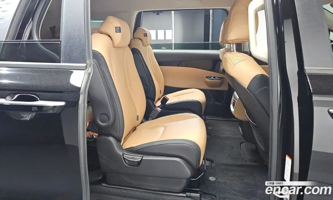 Kia Canival 2022 2.2 Автомат в Москве № 6071, фото 1