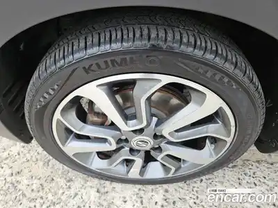 SsangYong TIBOLI 2016 1.6 Автомат в Москве № 64954, миниатюра 2