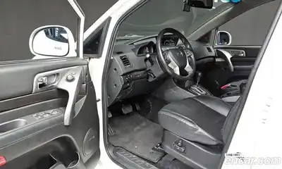 SsangYong Korando 2017 2.2 Автомат в Москве № 66914, миниатюра 11