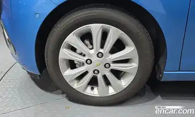 Chevrolet Spark 2016 1.0 Автомат в Москве № 79767, миниатюра 5