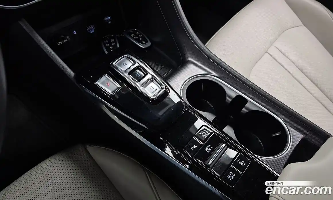 Hyundai Sonata 2020 2.0 Автомат в Москве № 88945, фото 19