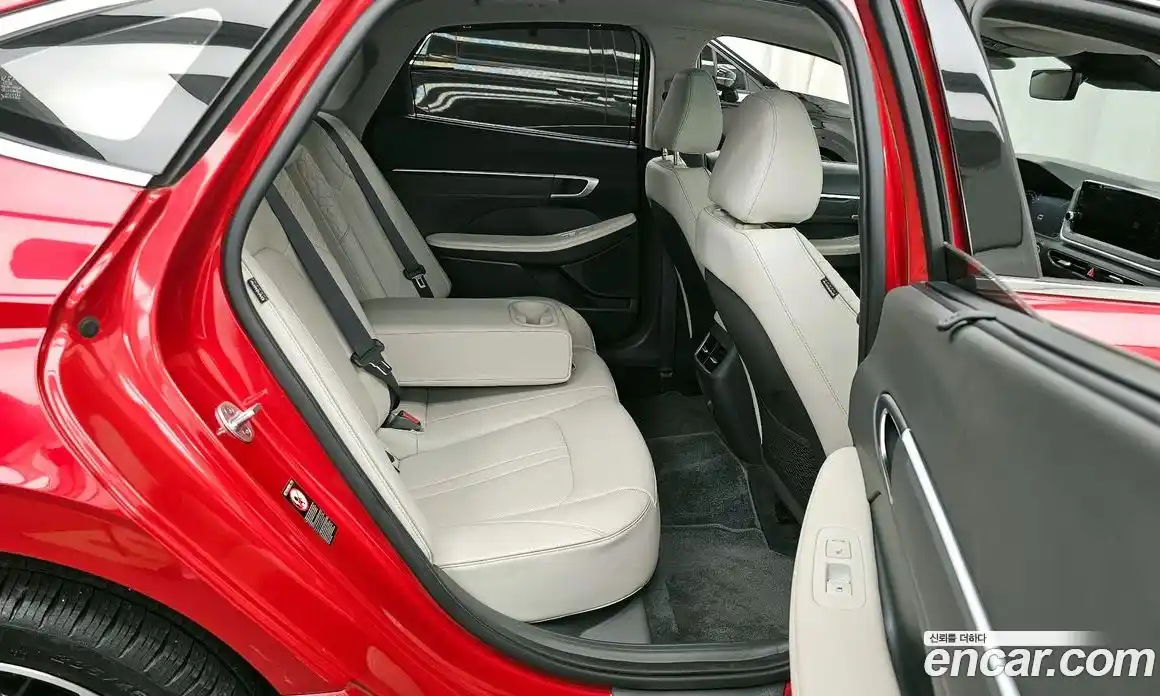 Hyundai Sonata 2020 2.0 Автомат в Москве № 88945, фото 10