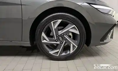 Hyundai Avante 2025 1.6 Автомат в Москве № 9756, миниатюра 5