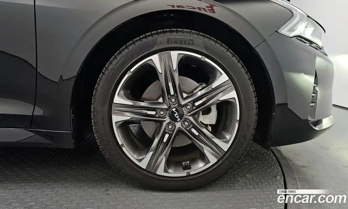 Kia K5 2023 2.0 Автомат в Москве № 102180, фото 5