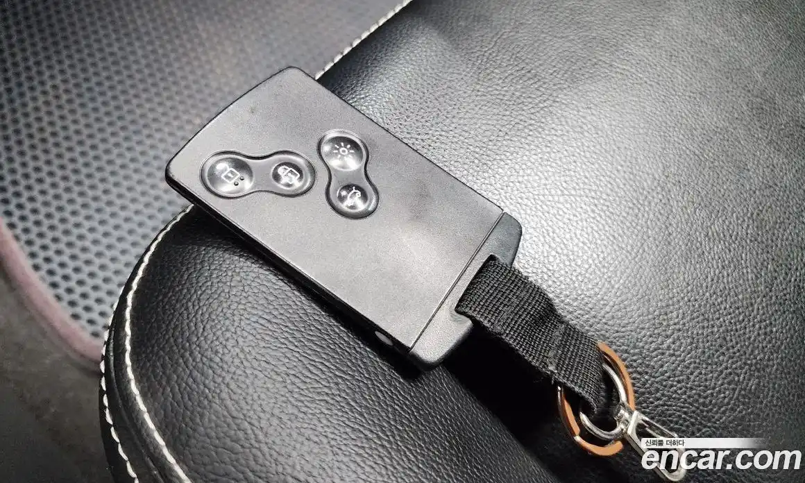 Renault SM3 2014 1.6 Автомат в Москве № 102418, фото 16