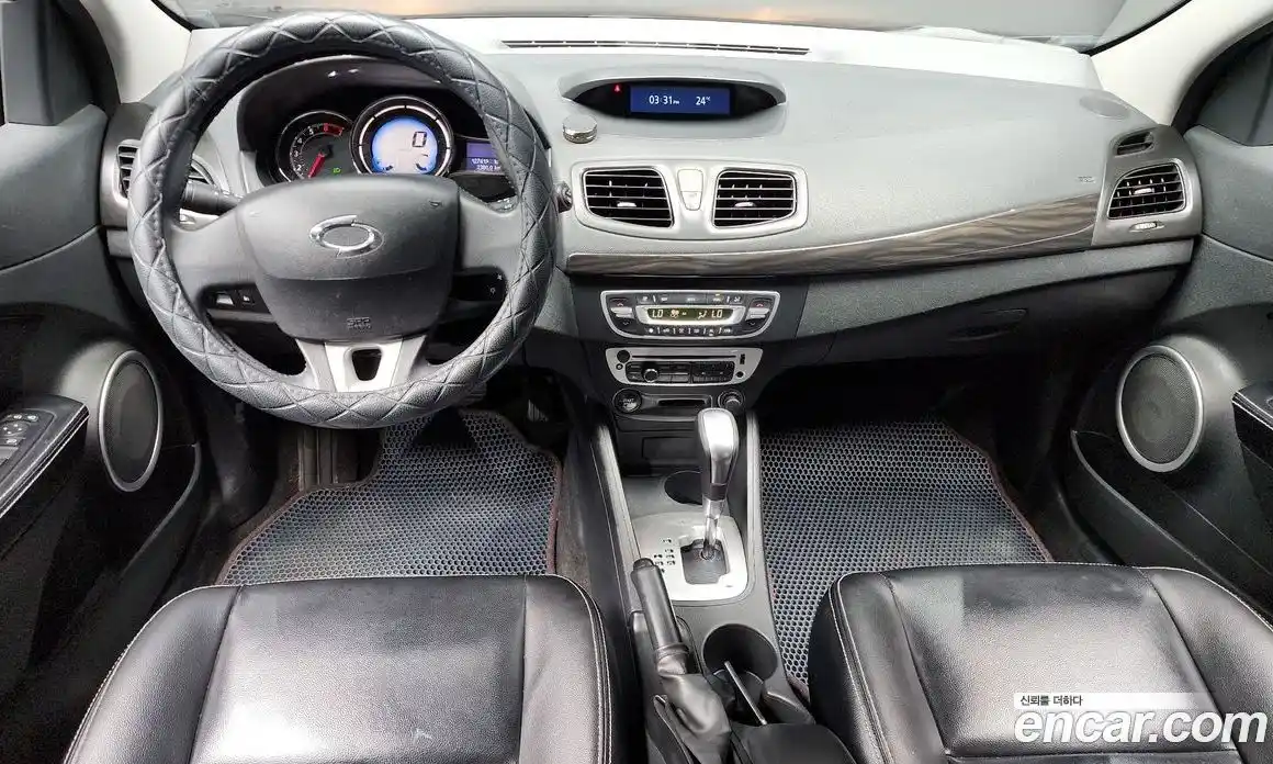 Renault SM3 2014 1.6 Автомат в Москве № 102418, фото 18