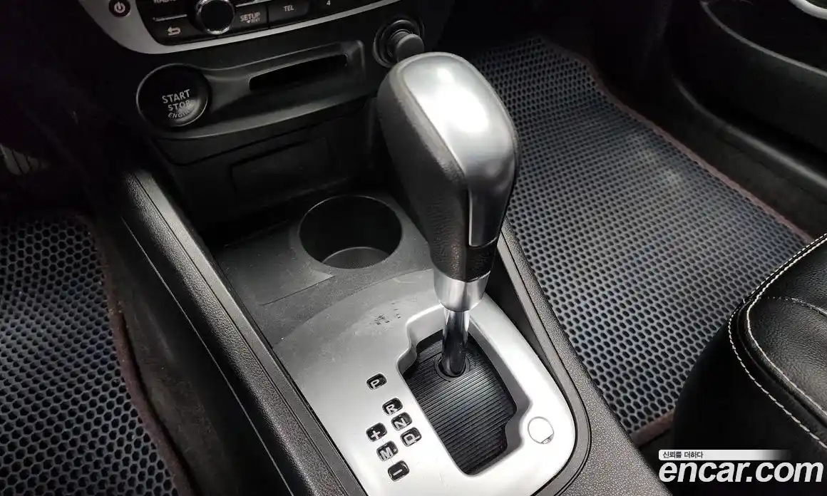 Renault SM3 2014 1.6 Автомат в Москве № 102418, фото 19