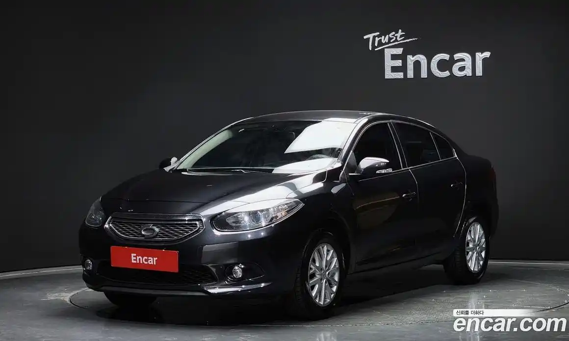 Renault SM3 2014 1.6 Автомат в Москве № 102418, фото 3